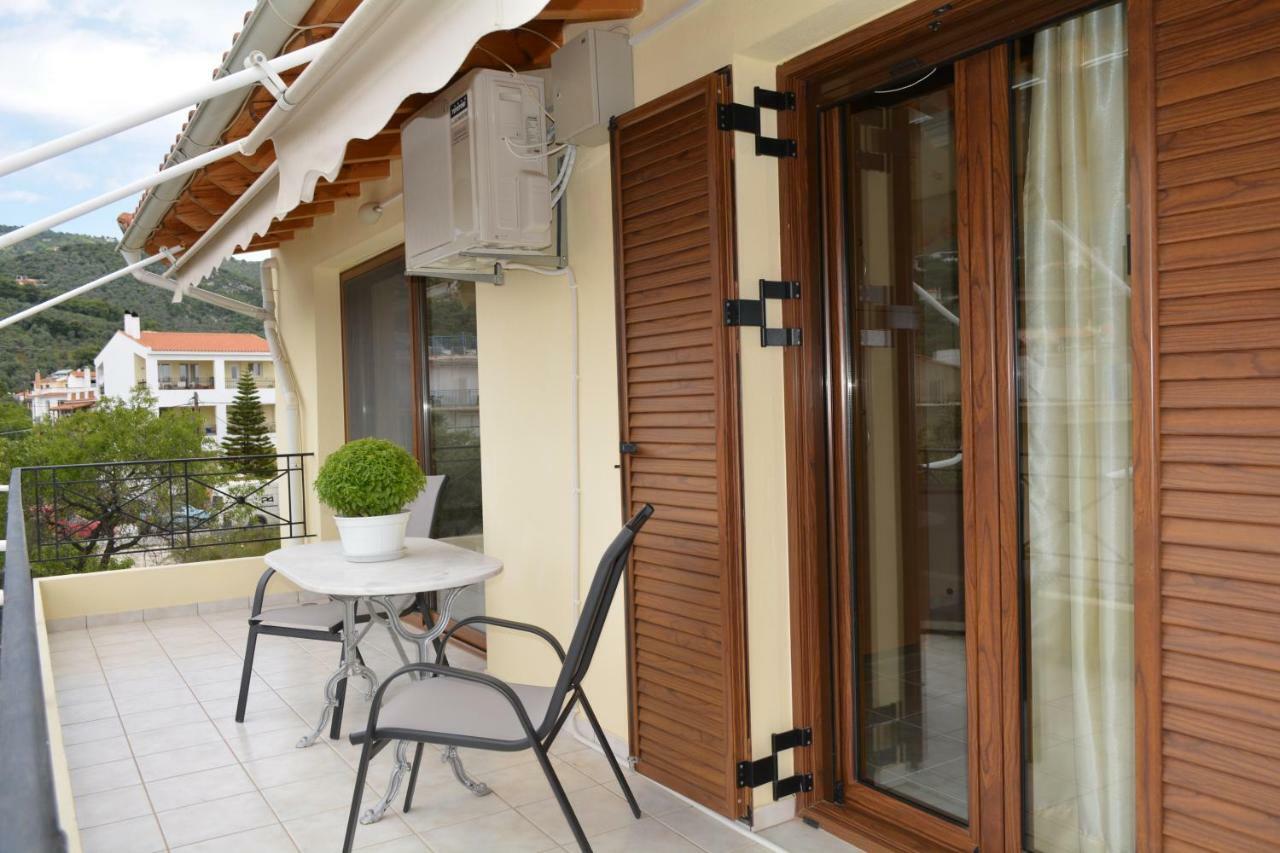 Antelia Homes Skiathos Town Exterior photo